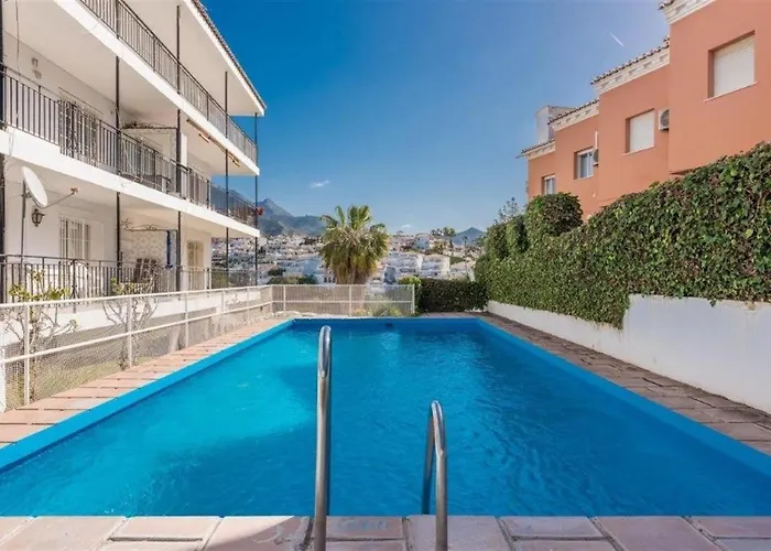 2 Bedroom Paradorares Ne * Nerja