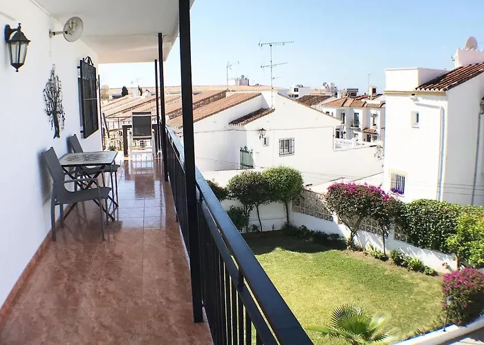 2 Bedroom Paradorares Ne Apartment *